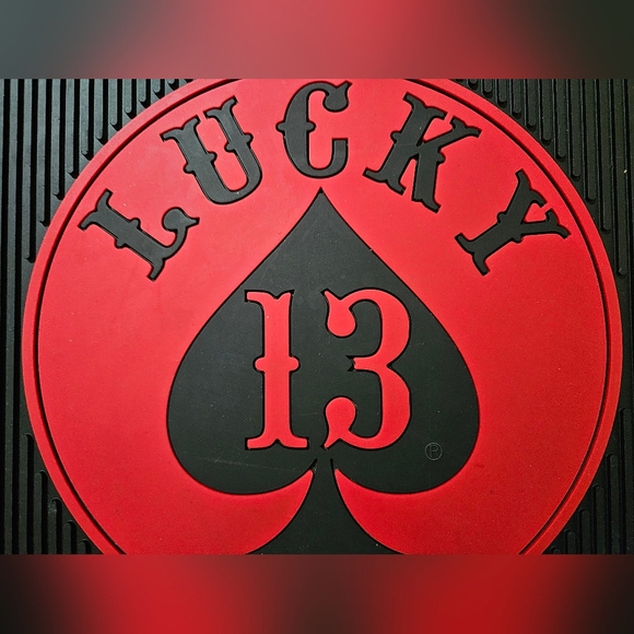 Vintage Lucky 13 Rubber Spade Utility Mat for entryway, car, garage - Picture 4 of 7